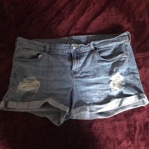 *Trendy chick* Boyfriend shorts